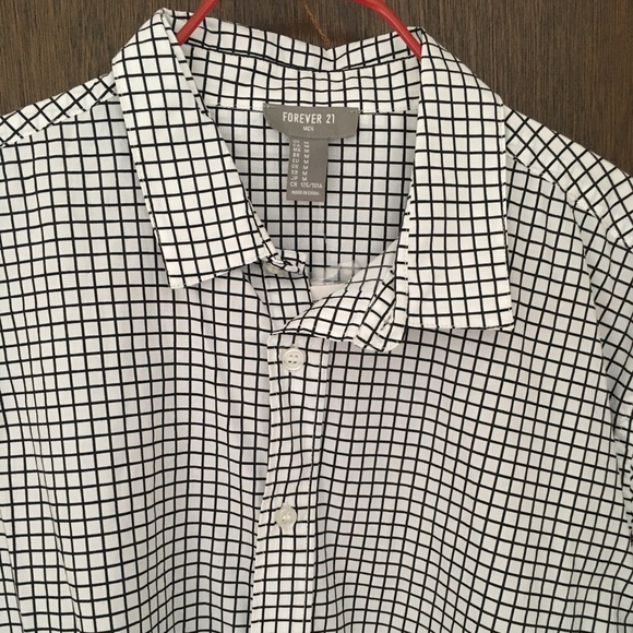 %% NEW Forever 21 Men Shirt Button Up Shirt Top M - Picture 2 of 4